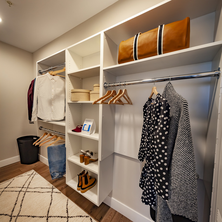 Walk in Closet